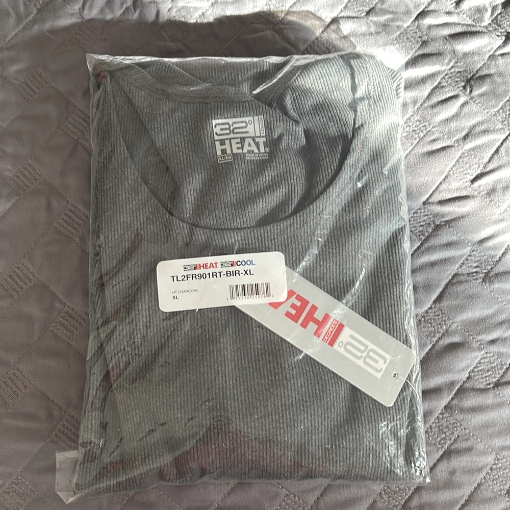 32 Degrees Heat Top - New With Tags